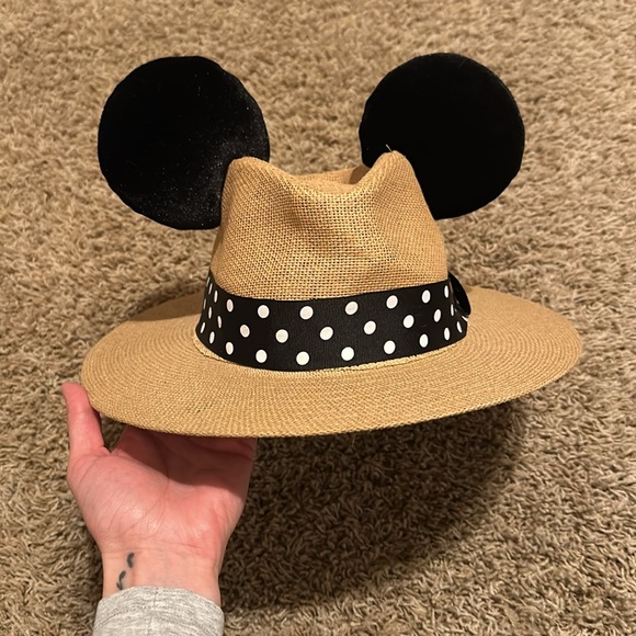Mickey Mouse Inspired Sun Hat - Picture 3 of 6